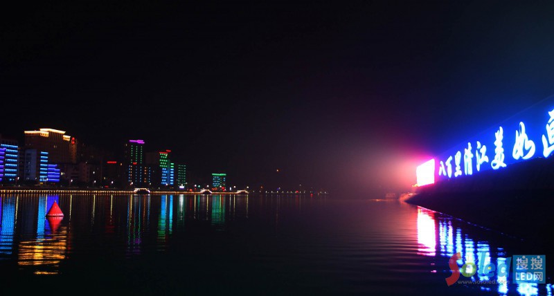 ����������������L(zh��ng)�ă��淭�@ʾ���ɹ��c(di��n)��