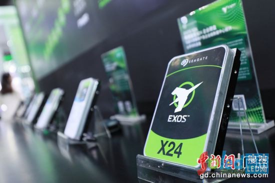 ϣ���y��ϵ��Exos X24Ӳ�P��ϣ�ݿƼ� ���D